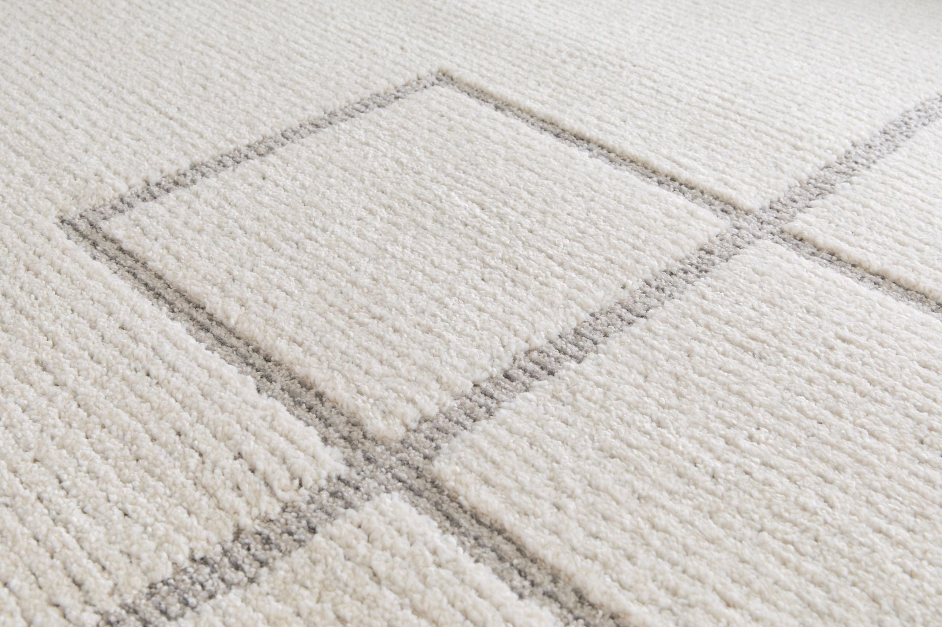 Tulum Mesa (Brown-Beige)